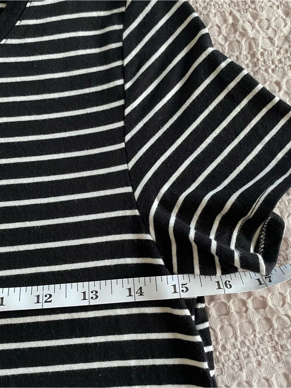 Old Navy Bestee Short Sleeve T Shirt Crop Black White Stripe Capaule Small Tall